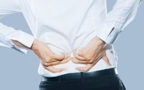 尾巴骨疼？沒事兒多做這倆運(yùn)動(dòng)縮略圖