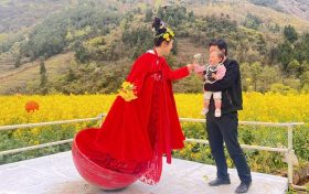 云巔巴山喜迎嘉賓，棧道花海歡慶盛典 | 快來寧強巴山棧道花海共同邂逅春的美麗縮略圖