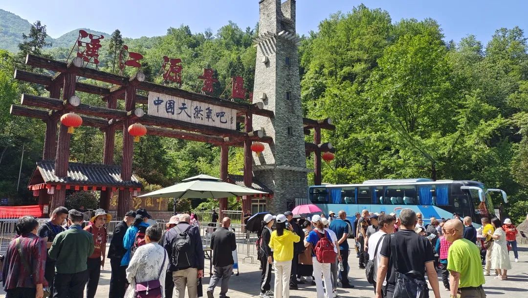 【驚喜】青年歌手劉建東、杜玉富、王霞將獻藝漢江源插圖9